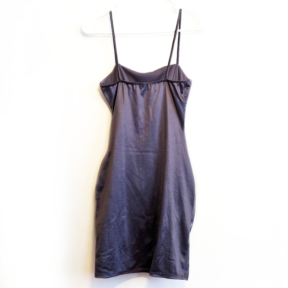 Windsor Wrapped in Stylish Satin Mini Dress - Picture 4 of 6